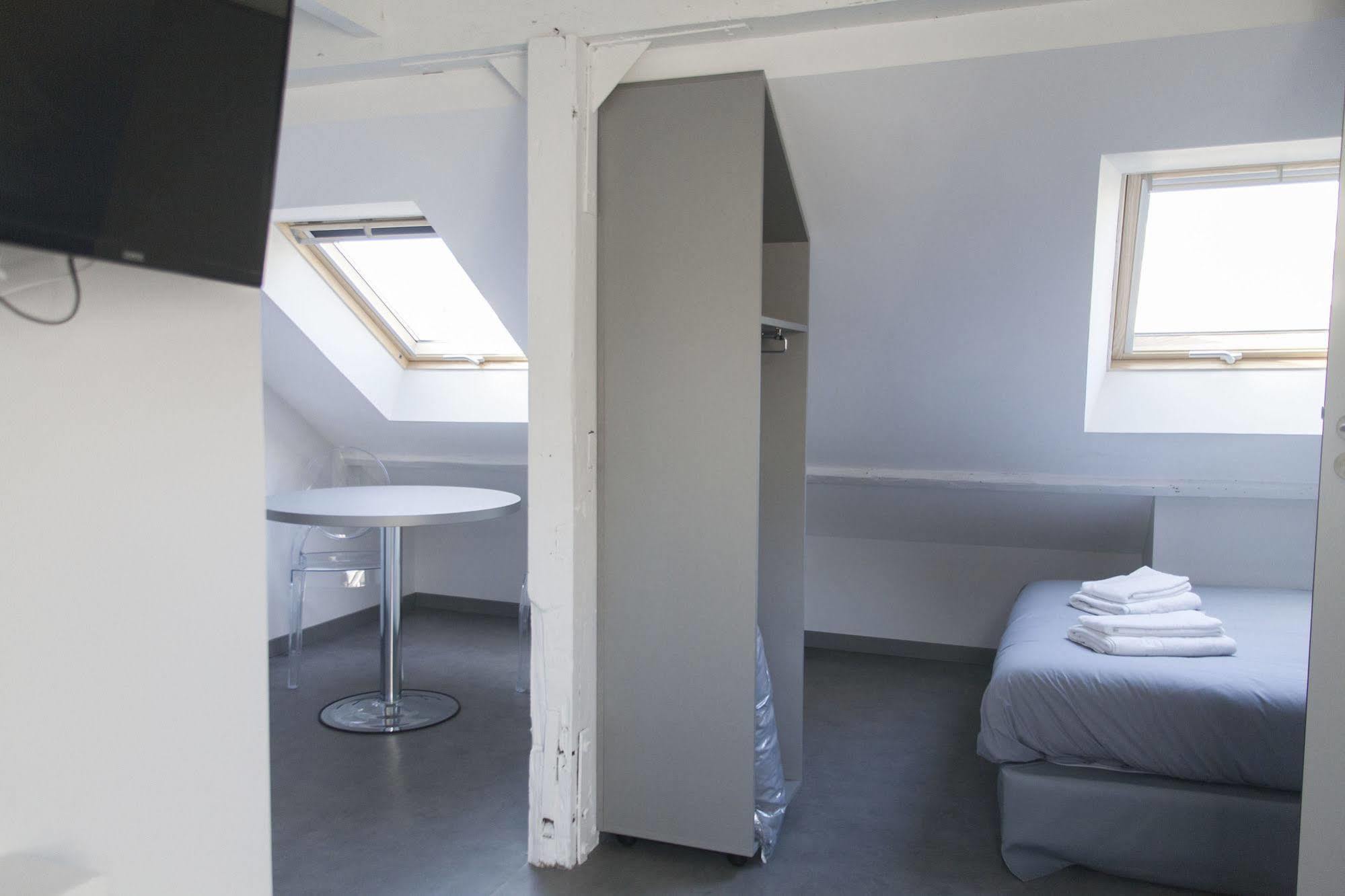 Aparthotel Smartappart Grusse 2*